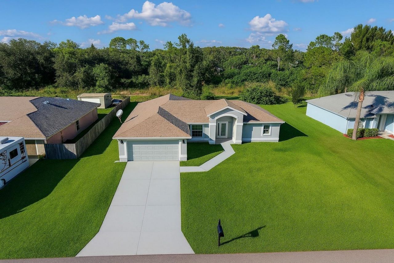116 Ridgemont Drive, Lehigh Acres, FL 33972 Photo