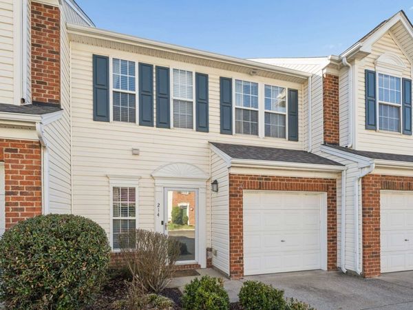 7277 Charlotte Pike , Unit 214, Nashville, TN 37209
