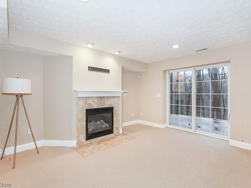 3729 Edgehill Drive, Cleveland, OH 44121 Photo 26