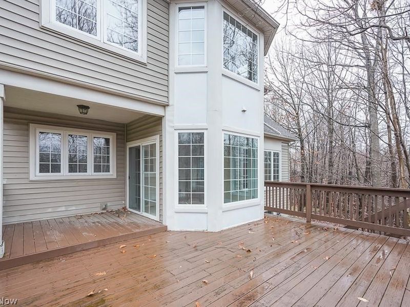 3729 Edgehill Drive, Cleveland, OH 44121 Photo 29