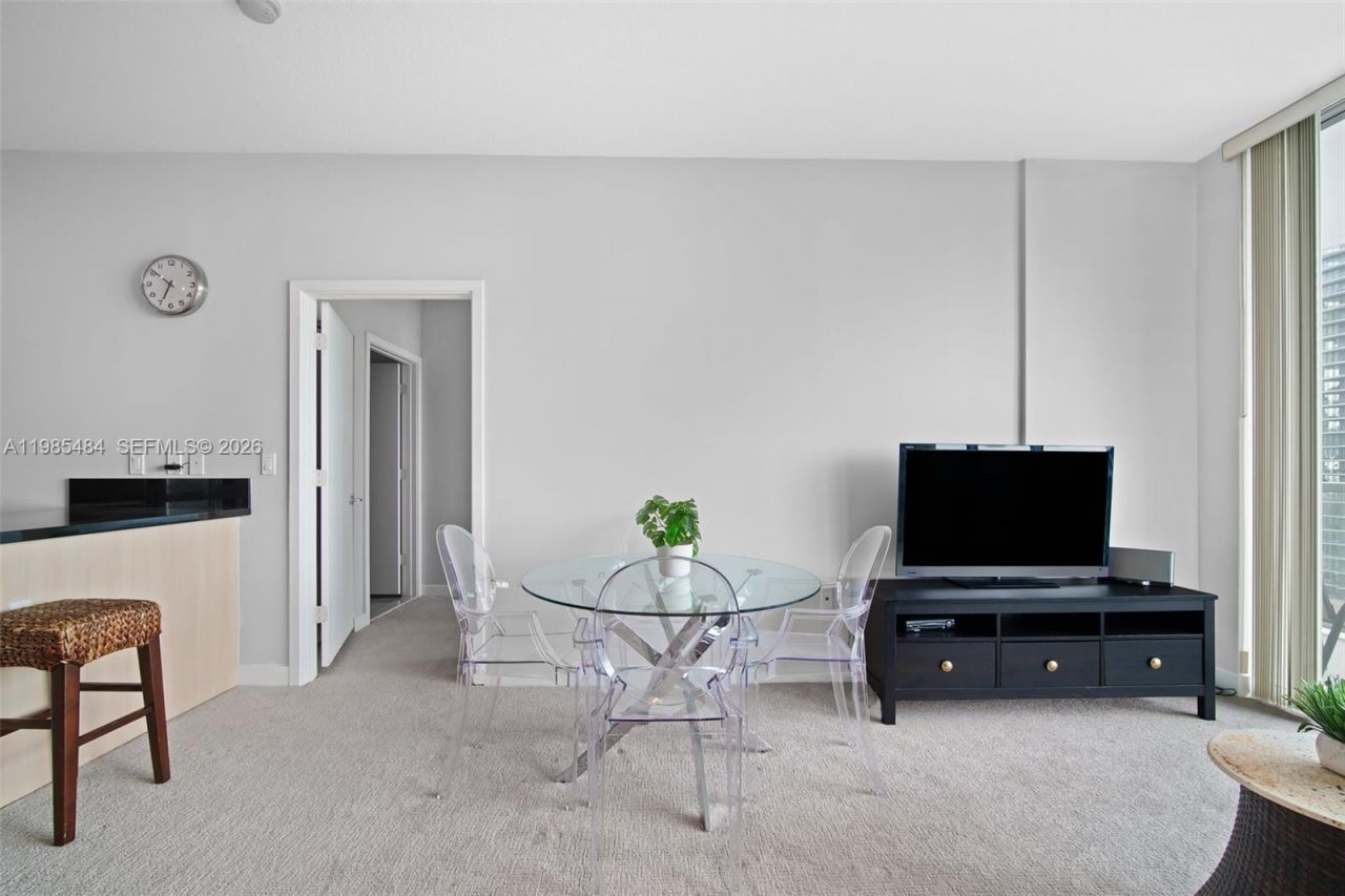 79 SW 12th St , Unit 2503-S, Miami, FL 33130 Photo