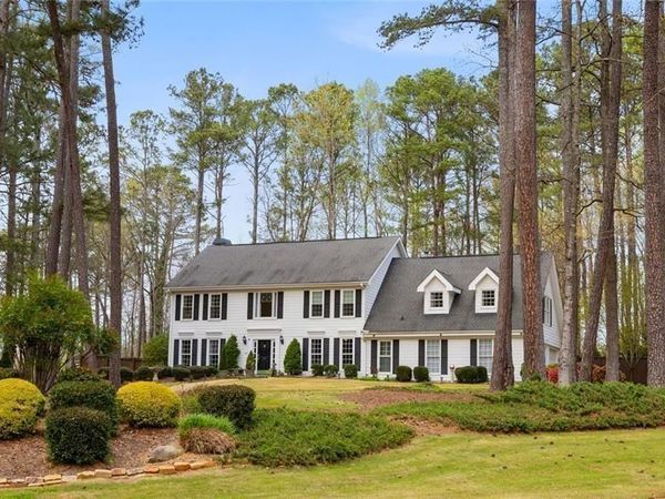 25 Springwater Way, Newnan, GA 30265