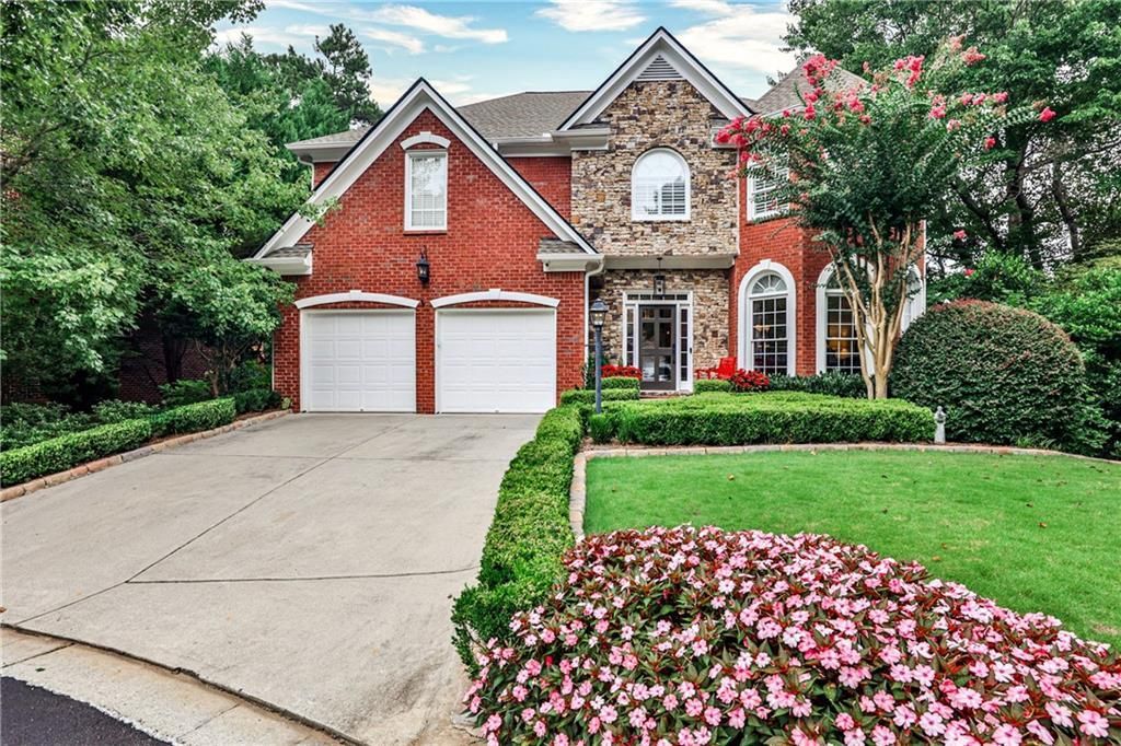 857 Wescott Lane Ne, Brookhaven, GA 30319 Main Photo