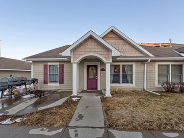 1816 Haralson Court, Saint Peter, MN 56082