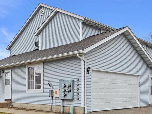 501 Slinger ROAD E, Unit 1, Slinger, WI 53086
