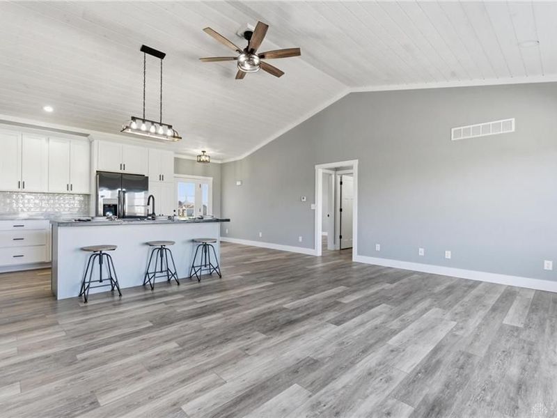 199 Knolls Drive, Wilmington, OH 45177 Photo 7