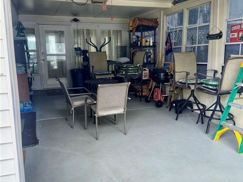 8090 Maple Street SW, Sherrodsville, OH 44675 Photo 17