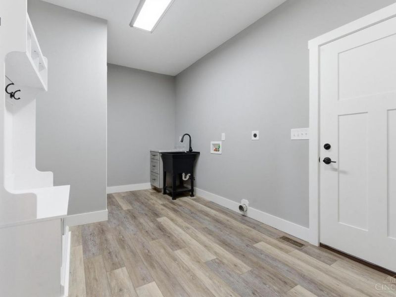 199 Knolls, Washington Township, OH 45177 Photo 13