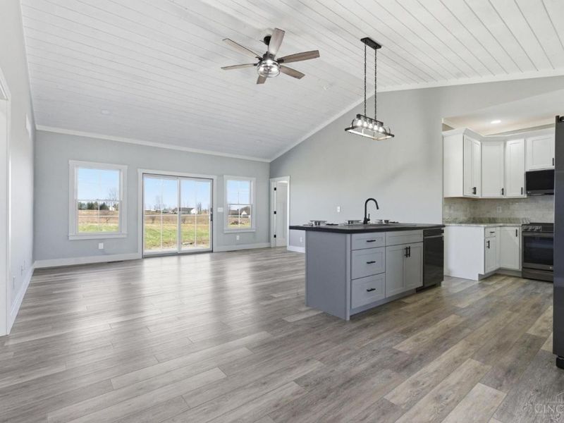 199 Knolls, Washington Township, OH 45177 Photo 2