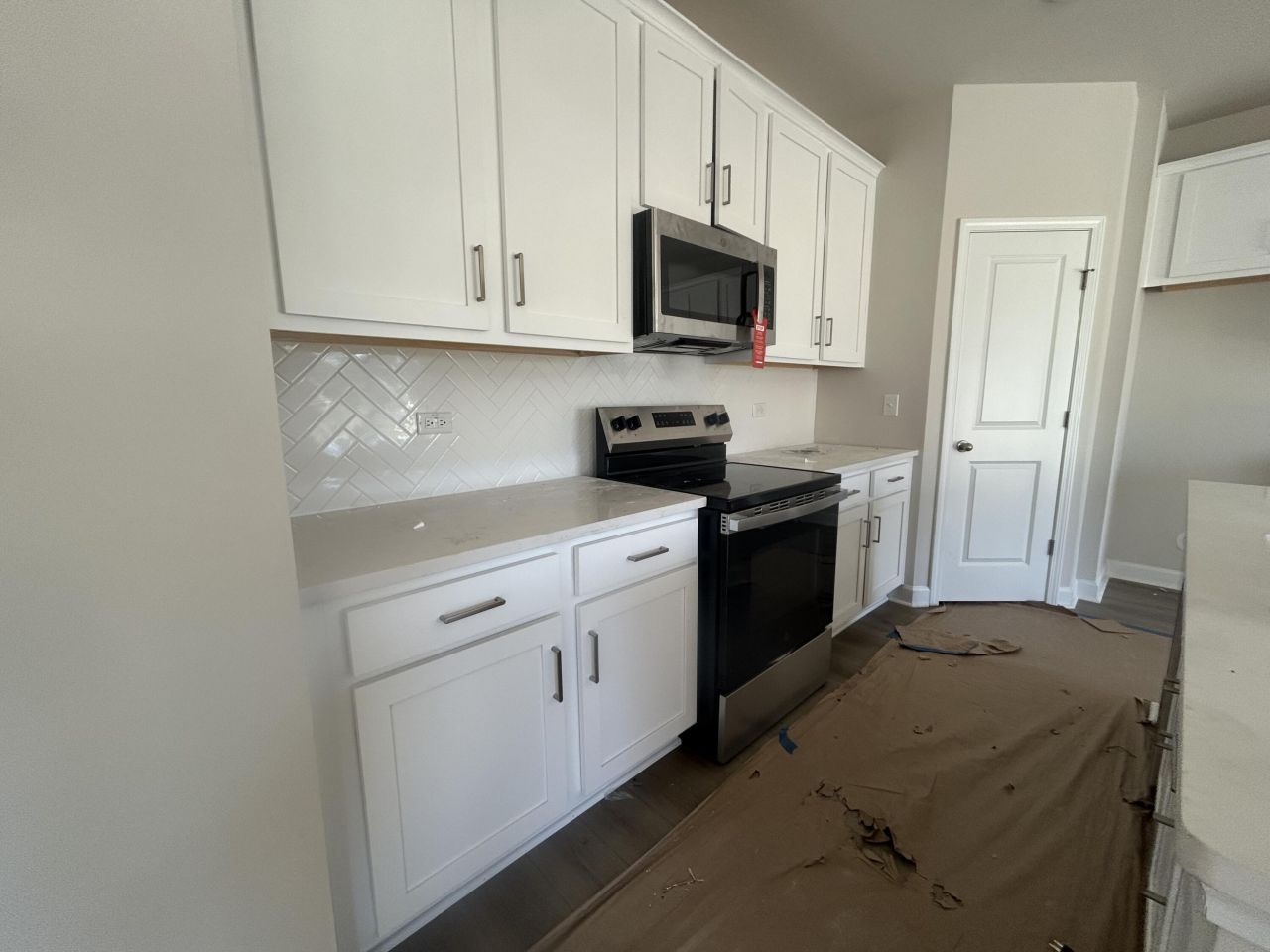 3064 Macaron Court Photo 5