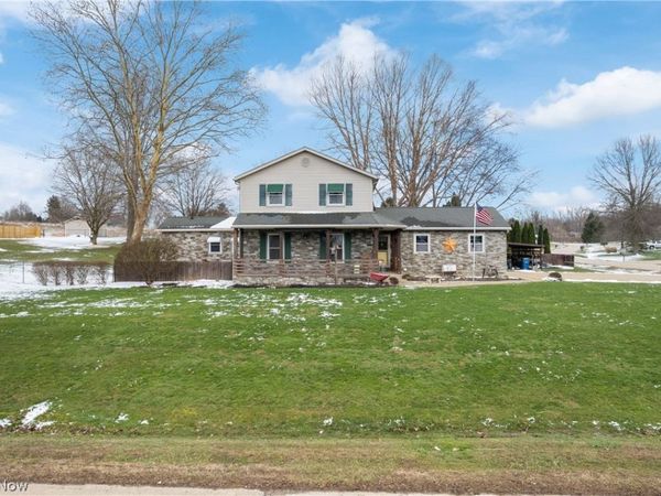 5051 Fox Ridge Drive , North Canton, OH 44720