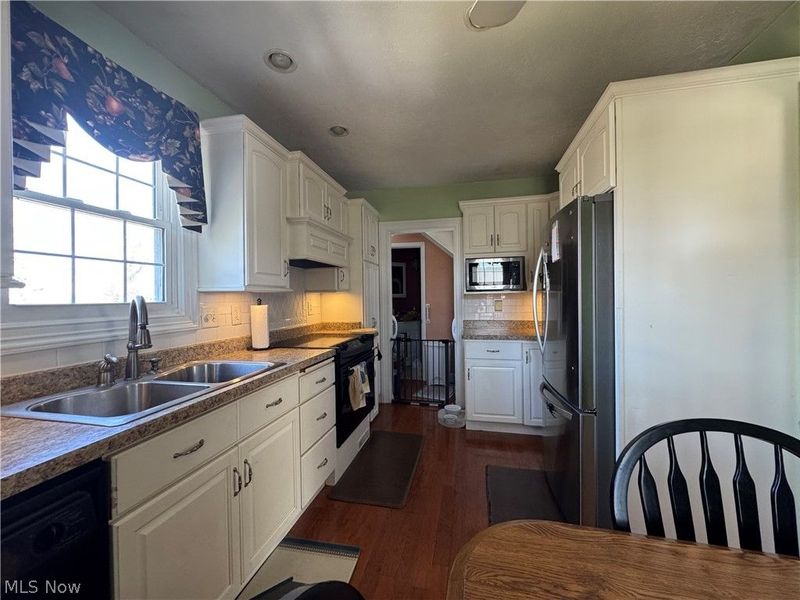 105 Pine Knoll Terrace, Saint Clairsville, OH 43950 Photo 10