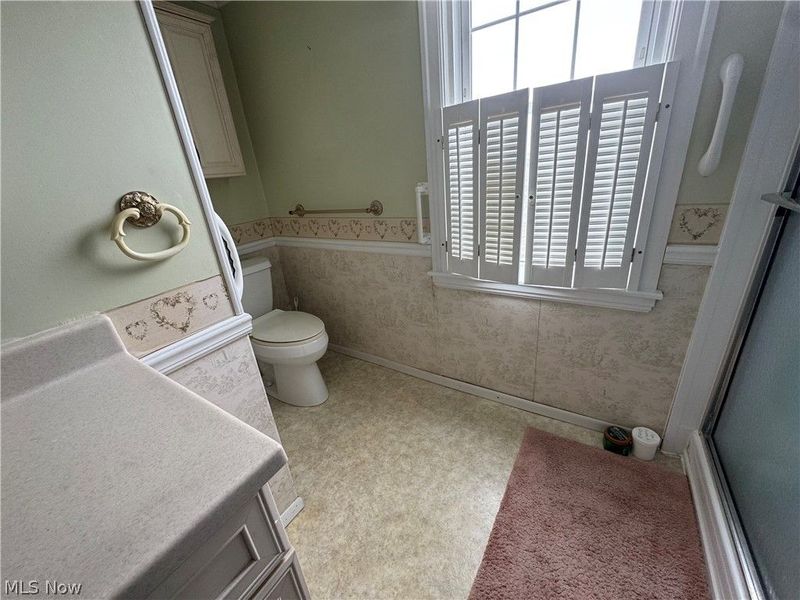 105 Pine Knoll Terrace, Saint Clairsville, OH 43950 Photo 18