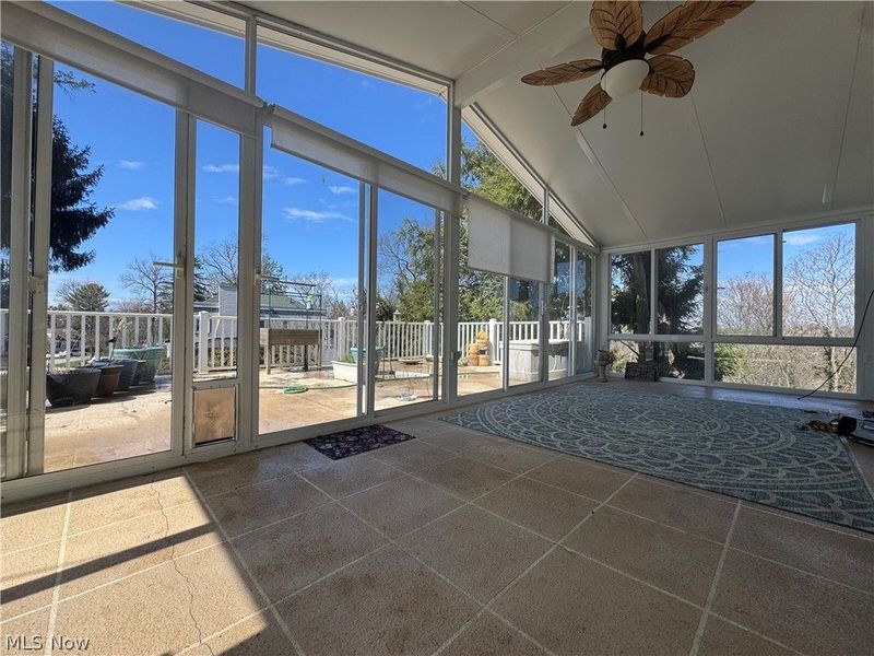 105 Pine Knoll Terrace, Saint Clairsville, OH 43950 Photo 7