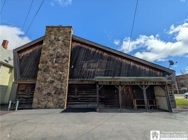 808 N Main Street , Jamestown, NY 14701