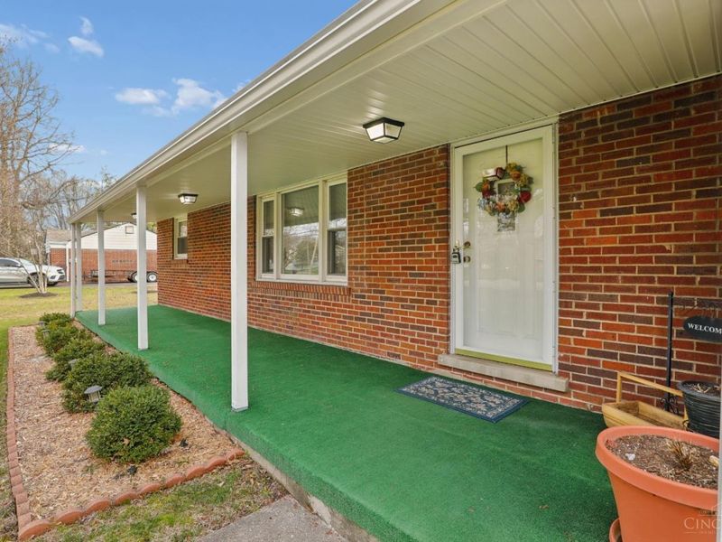 216 Amelia Olive Branch Road, Batavia Twp, OH 45102 Photo 3