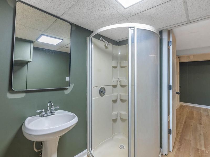 3814 N Broadlawn, Silverton, OH 45236 Photo 23