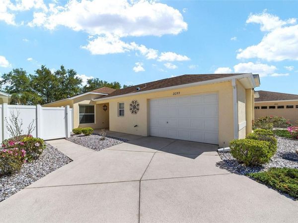 2055 HYDRANGEA AVENUE, THE VILLAGES, FL 32162