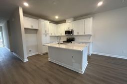 5055 Blackberry Lane photo 4