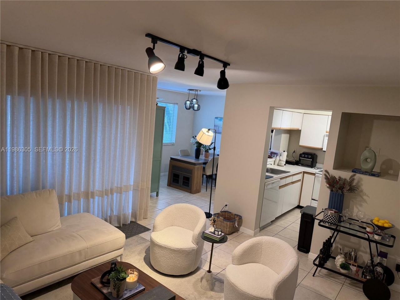 882 NW 92nd Ave , Unit 882, Plantation, FL 33324 Photo