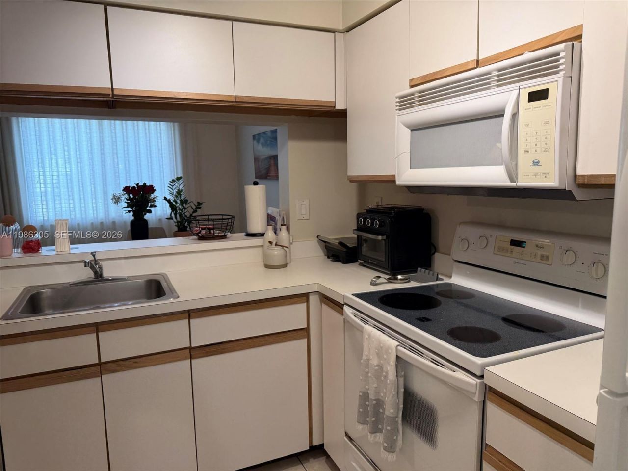 882 NW 92nd Ave , Unit 882, Plantation, FL 33324 Photo
