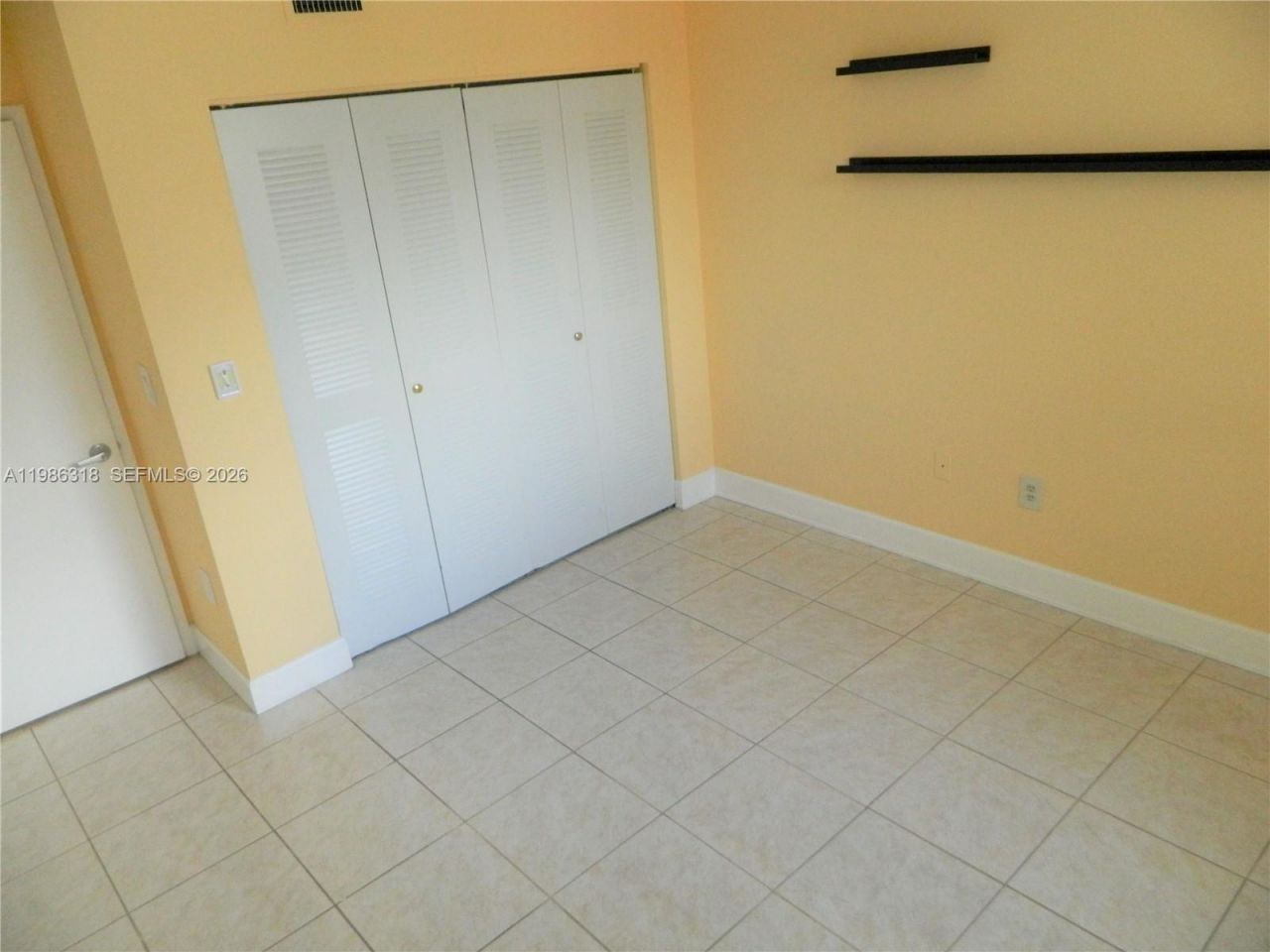 8261 NW 8th St , Unit 131, Miami, FL 33126 Photo