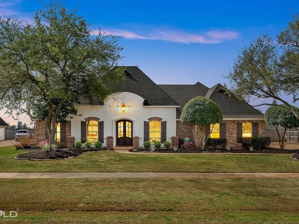 136 Autumn Creek, Bossier City, LA 71111