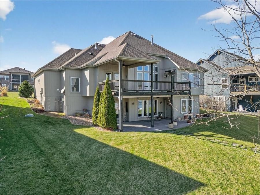 Property Image 95
