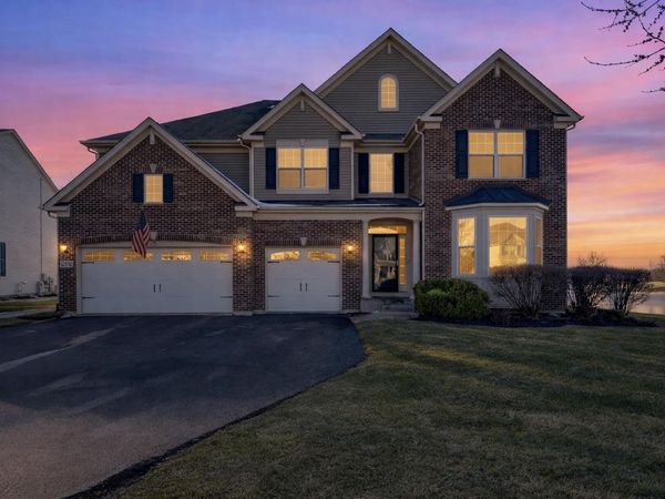 12530 Garlieb Drive, Huntley, IL 60142