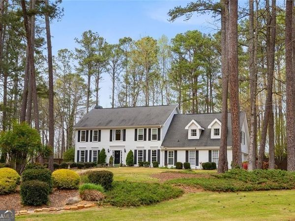 25 Springwater Way, Newnan, GA 30265