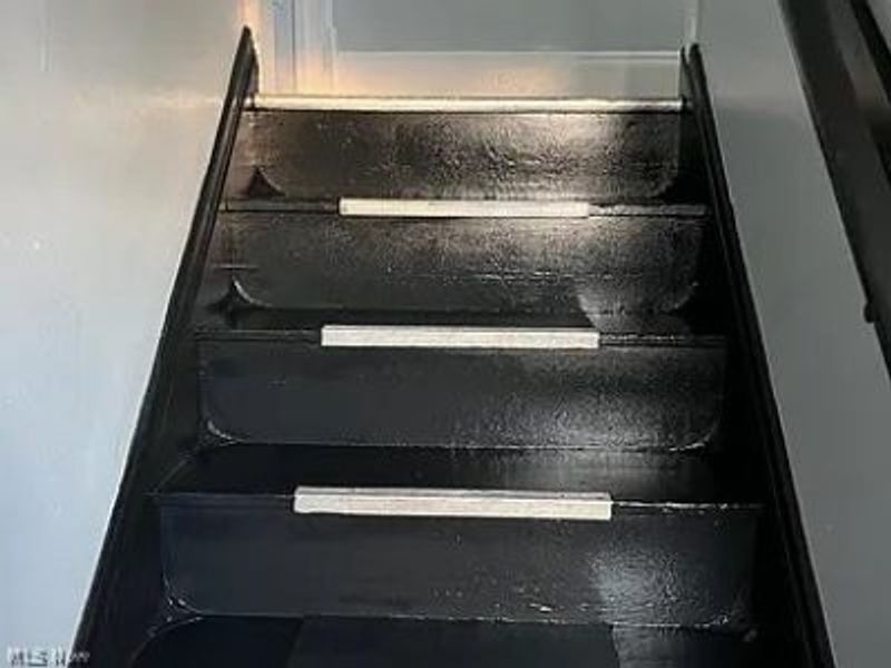 10112 Aetna Road, Cleveland, OH 44105 Photo 10