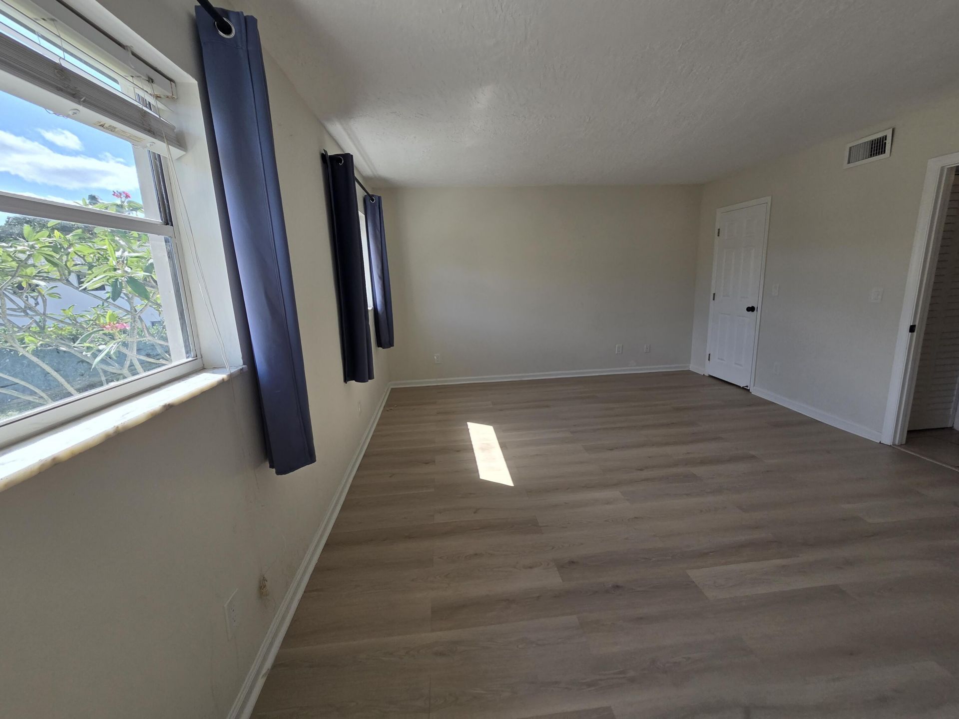 1414 NE 5th Terrace, Unit 10, Fort Lauderdale, FL 33304 Photo