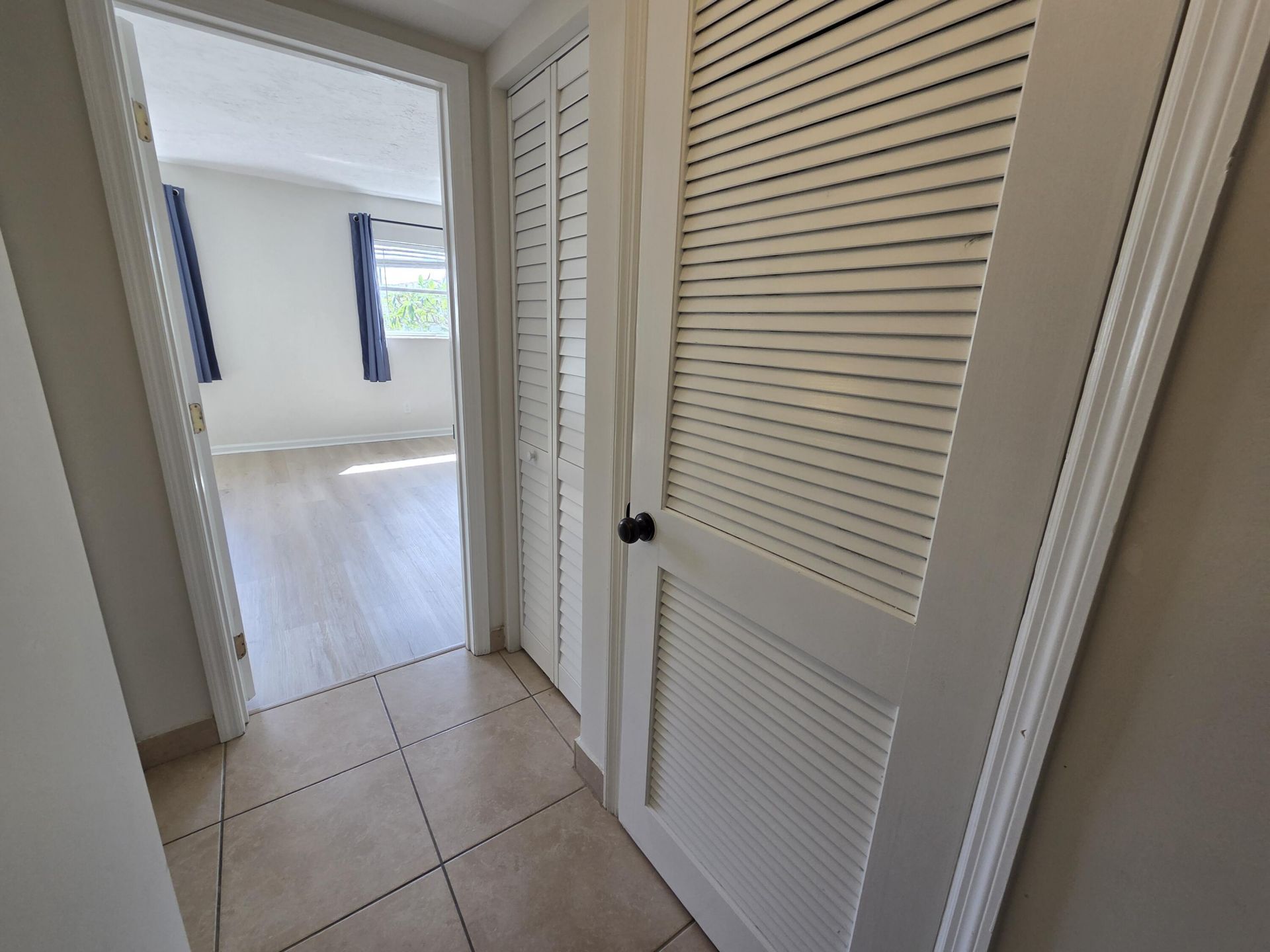 1414 NE 5th Terrace, Unit 10, Fort Lauderdale, FL 33304 Photo