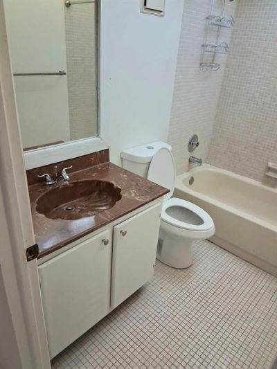 3301 NW 47th Terrace, Unit 403, Lauderdale Lakes, FL 33319 Photo