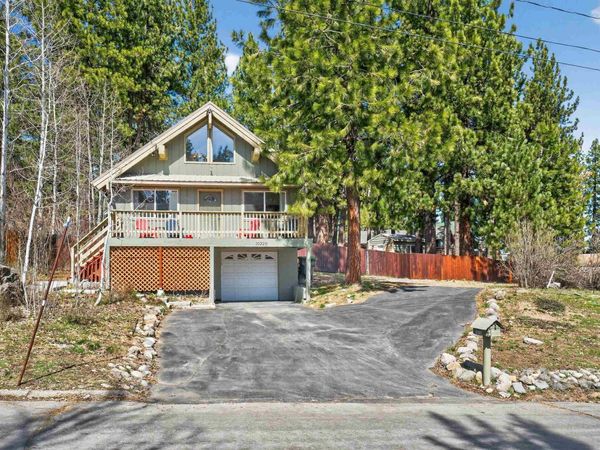 10220 Columbine Road, Truckee, CA 96161