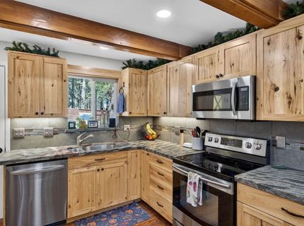 10220 Columbine Road, Truckee, CA 96161 Photo