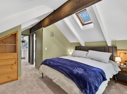 10220 Columbine Road, Truckee, CA 96161 Photo