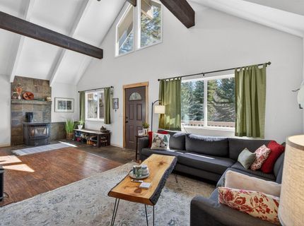 10220 Columbine Road, Truckee, CA 96161 Photo