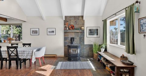 10220 Columbine Road, Truckee, CA 96161 Photo