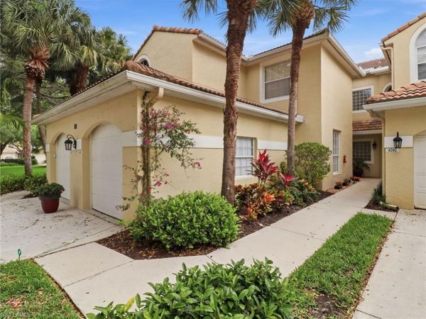 88 Silver Oaks CIR, Unit 4-101, NAPLES, FL 34119