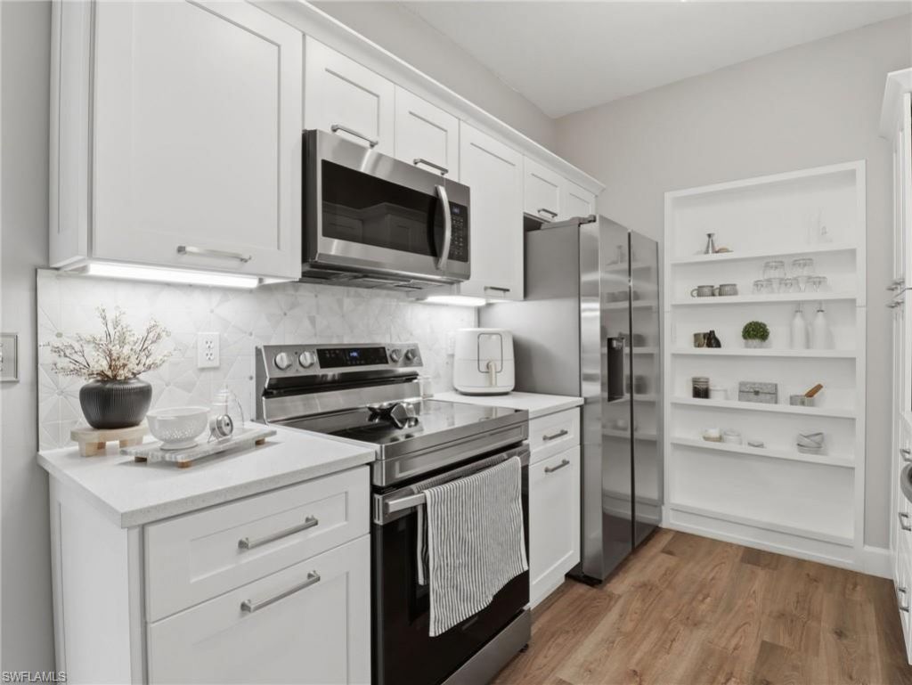 88 Silver Oaks Cir, Unit 4-101, Naples, FL 34119 Photo