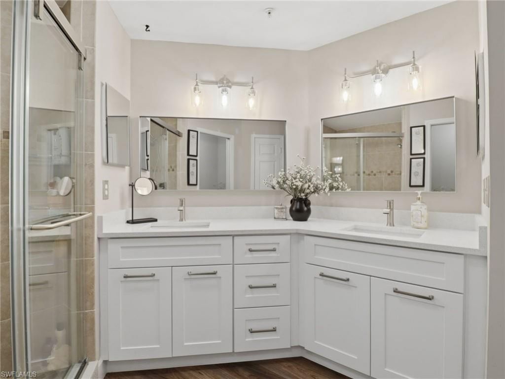88 Silver Oaks Cir, Unit 4-101, Naples, FL 34119 Photo