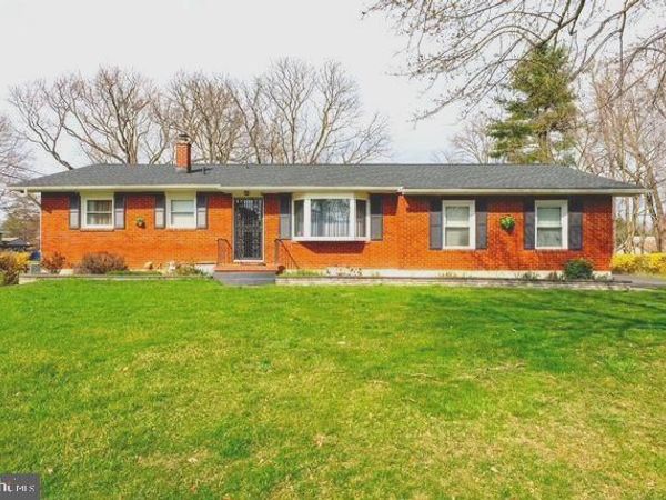 303 WOODDALE AVENUE, NEW CASTLE, DE 19720