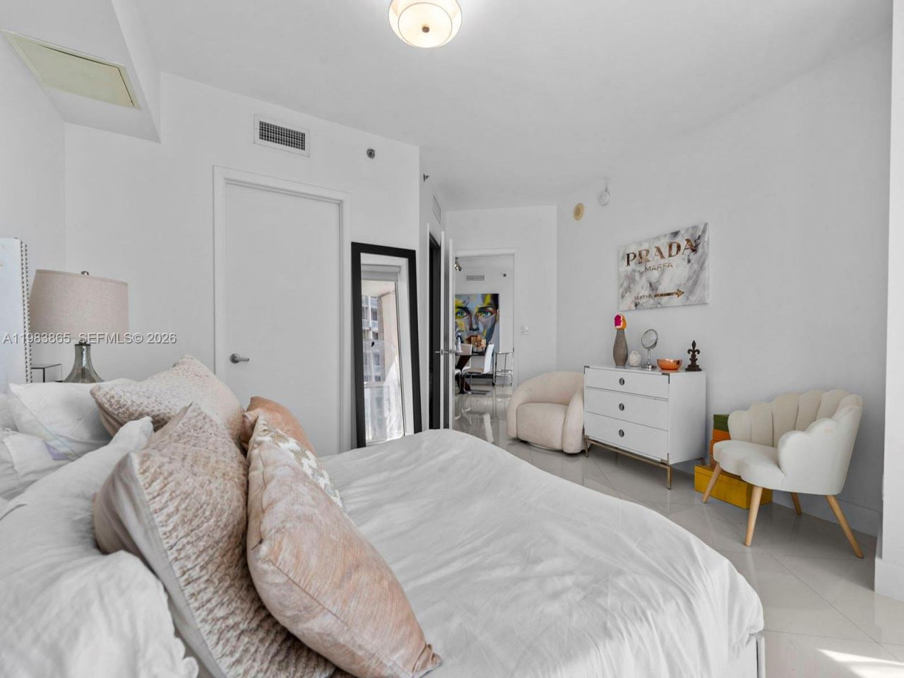 Please Call For Address, Unit 2507, Miami, FL 33131 Photo