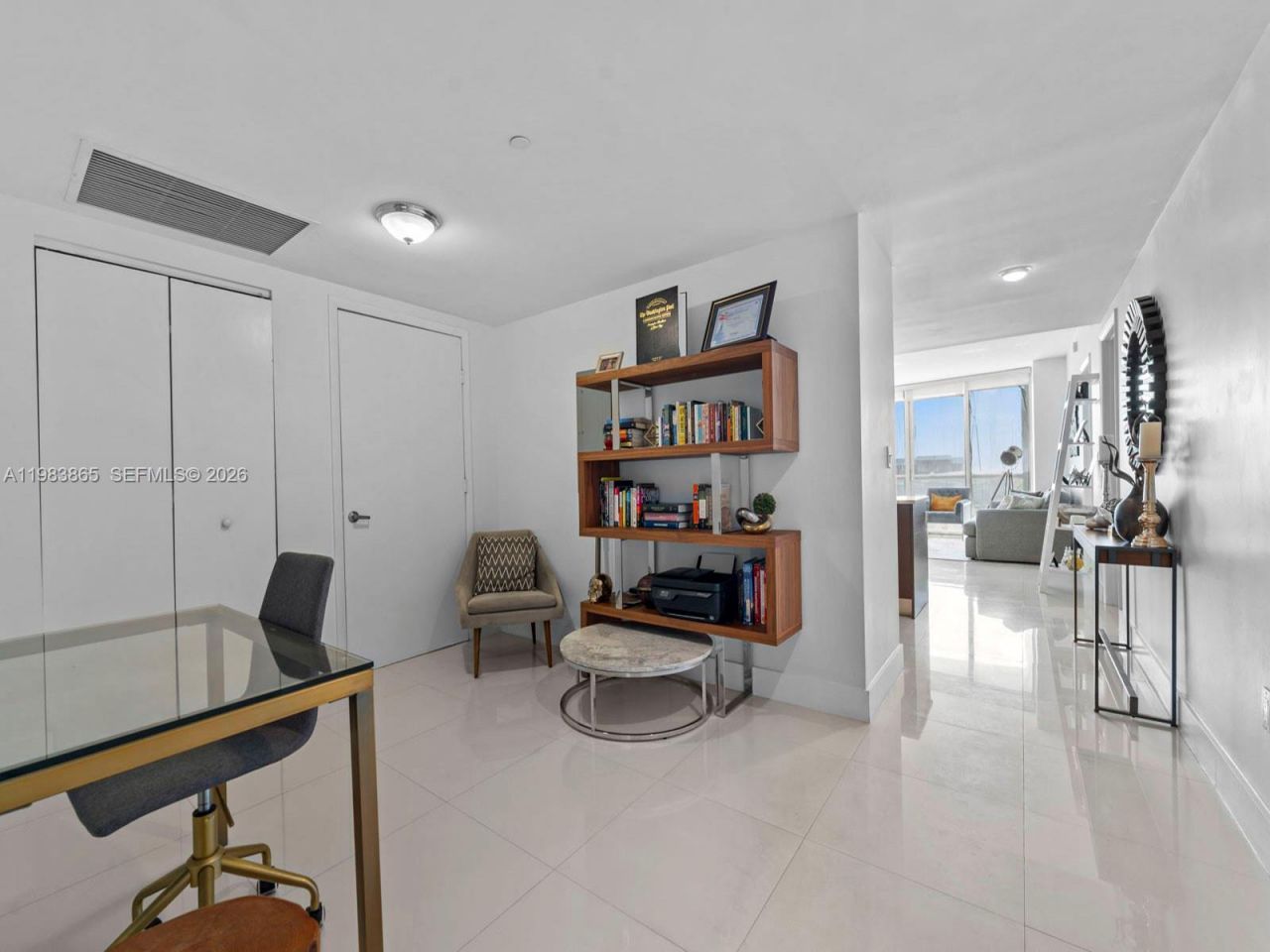 Please Call For Address, Unit 2507, Miami, FL 33131 Photo