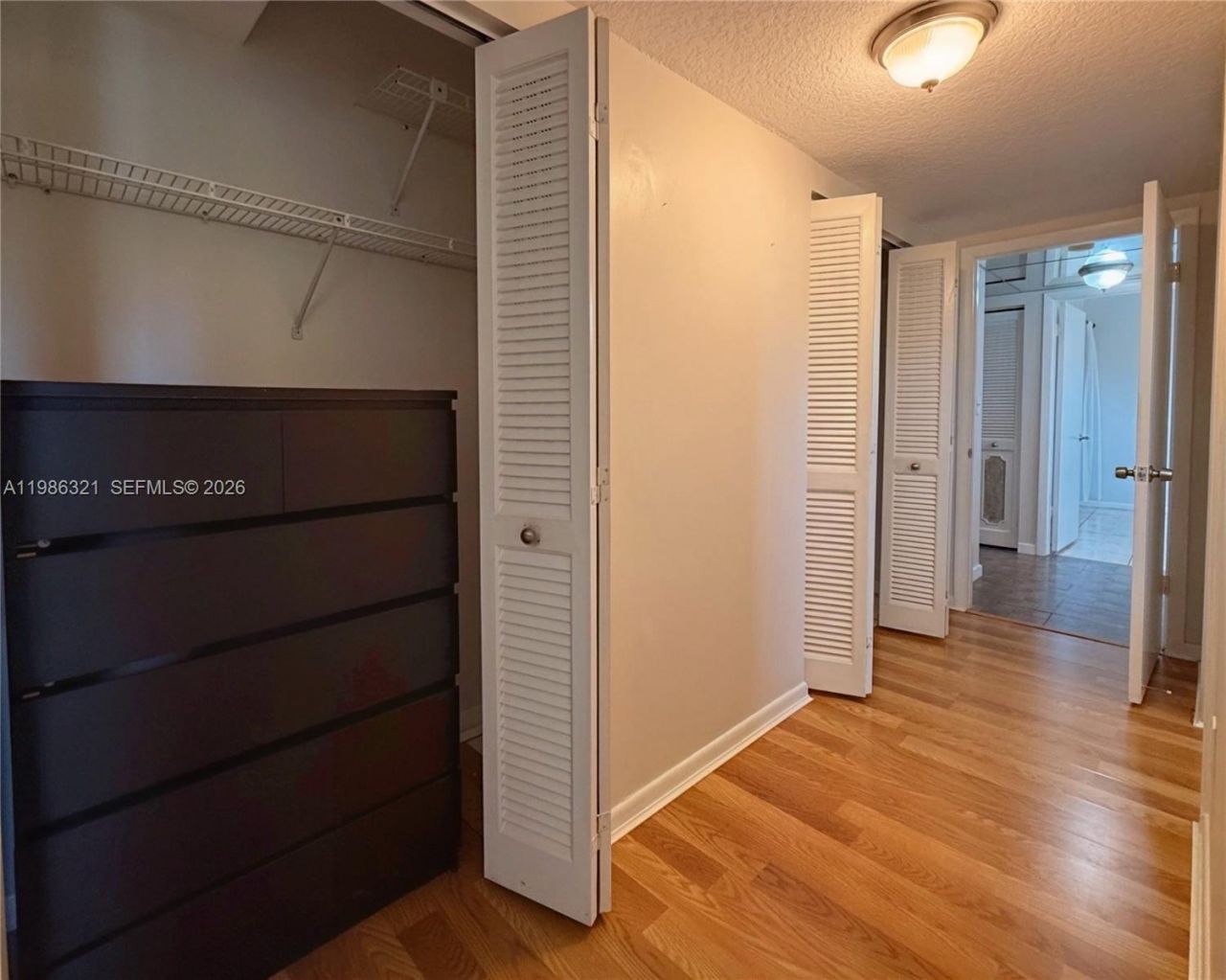 511 Ives Dairy Rd , Unit 301-6, Miami, FL 33179 Photo