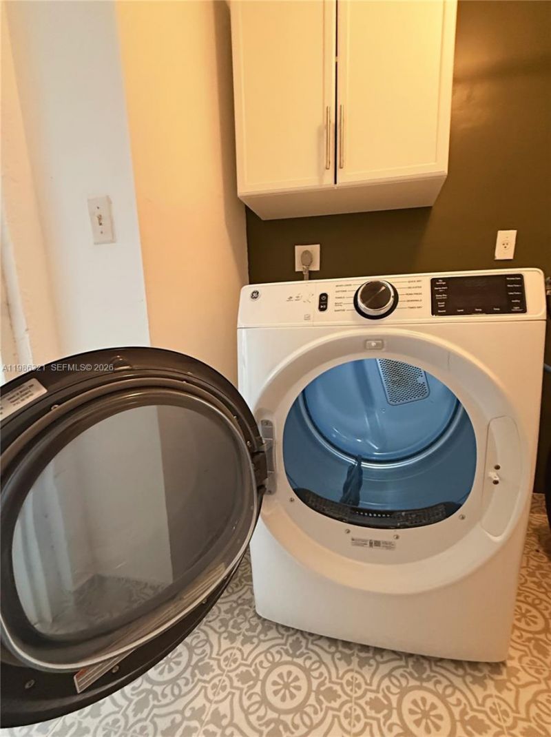 511 Ives Dairy Rd , Unit 301-6, Miami, FL 33179 Photo