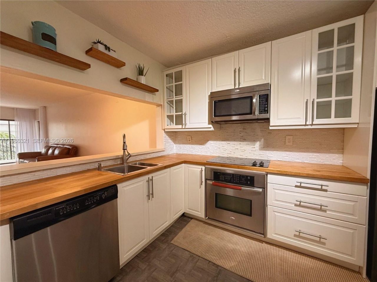 511 Ives Dairy Rd , Unit 301-6, Miami, FL 33179 Photo