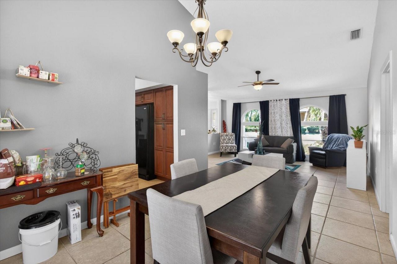 4644 Hamlets Grove Drive, Sarasota, FL 34235 Photo