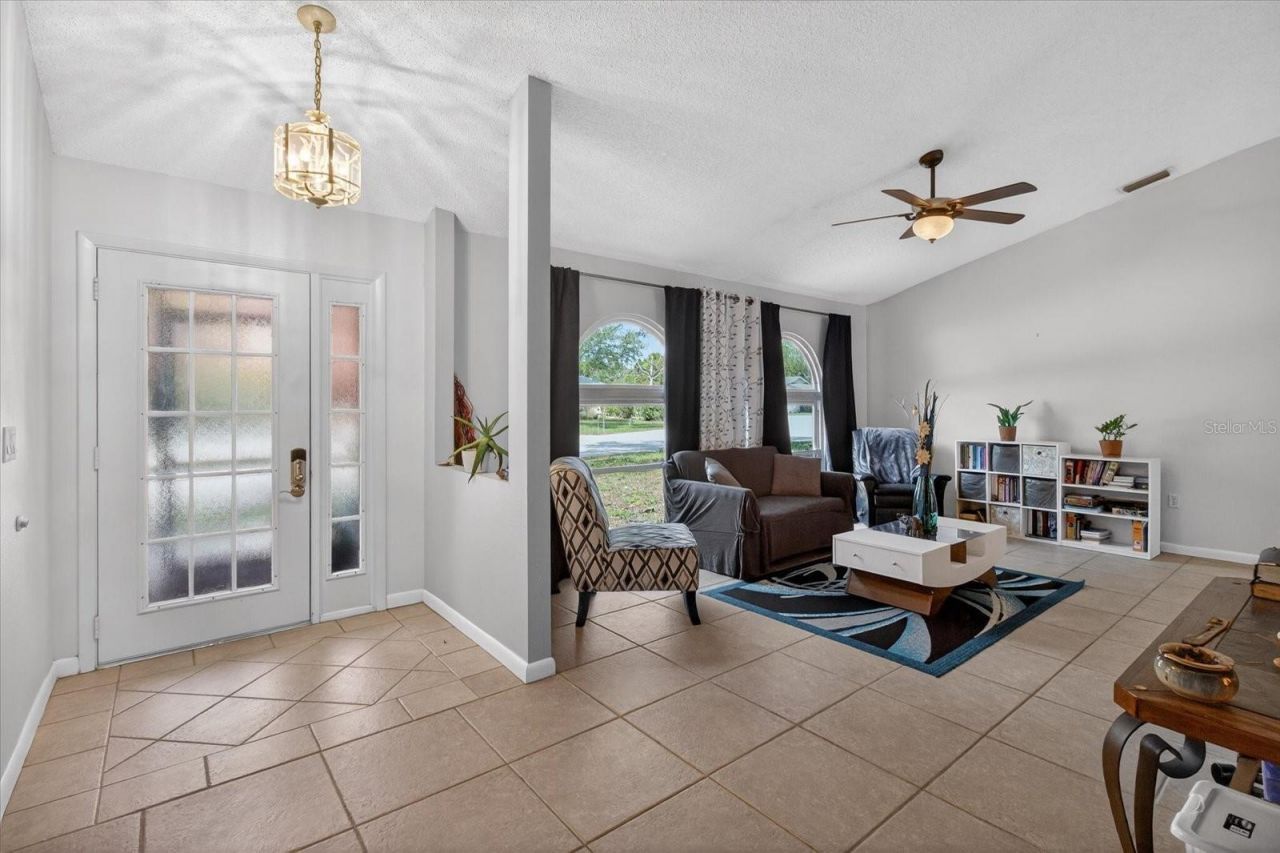 4644 Hamlets Grove Drive, Sarasota, FL 34235 Photo